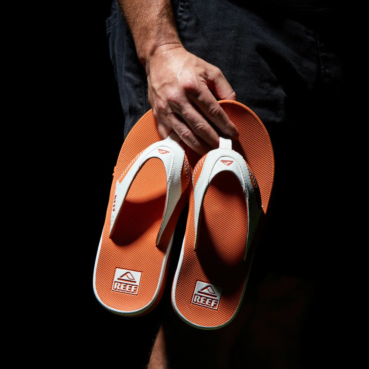 imgi_211_CJ6408-Fanning-Pregame-White-Orange-2_f037aa73-0148-4e7f-af0d-7f7b43bf4338