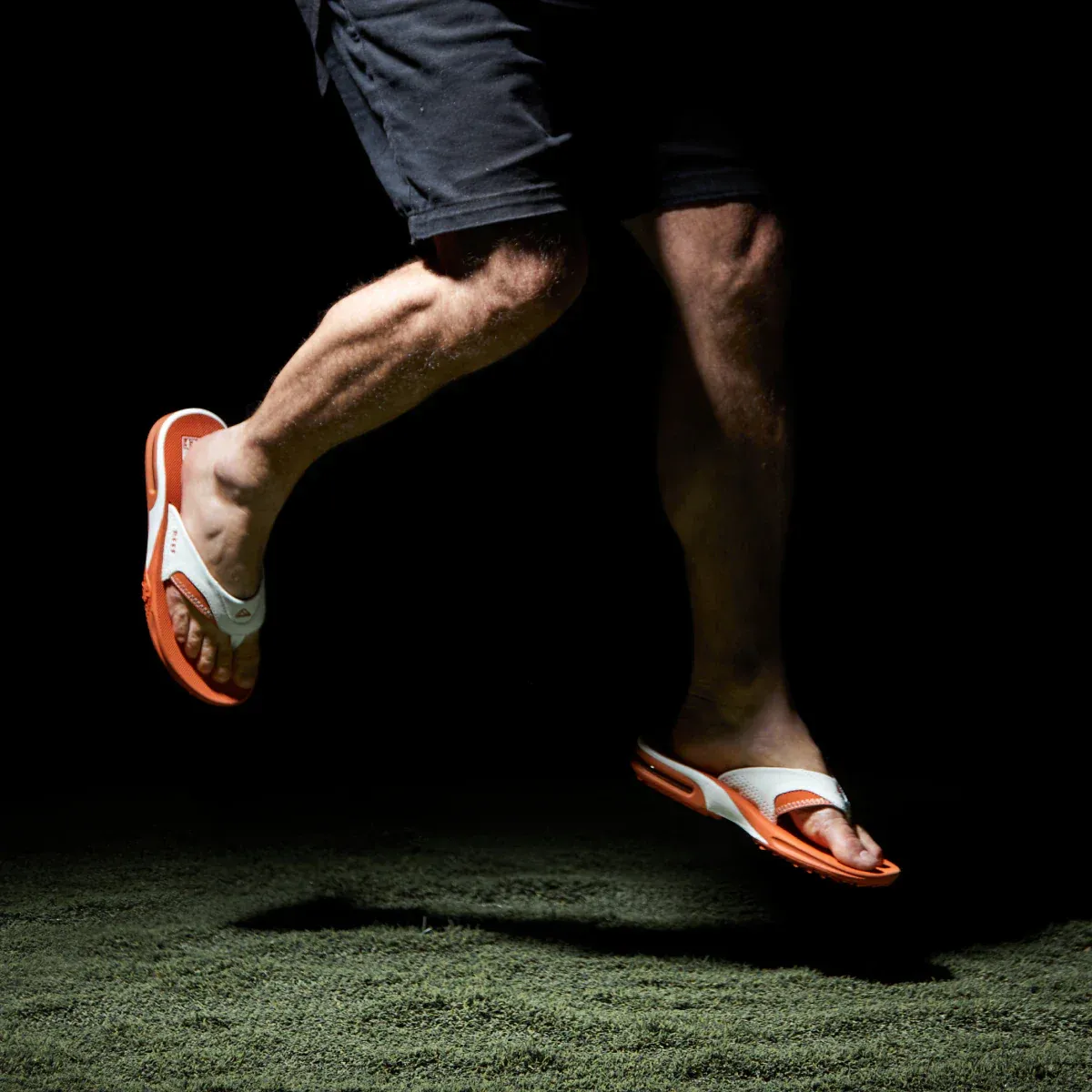 imgi_221_CJ6408-Fanning-Pregame-White-Orange-3_75d0eab4-5d07-4794-8f5d-b7cafe633767