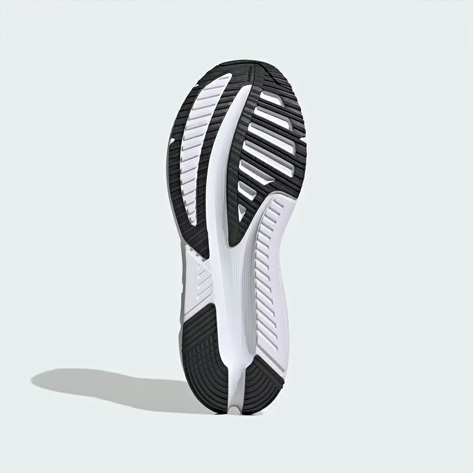 JR0318_03_standard